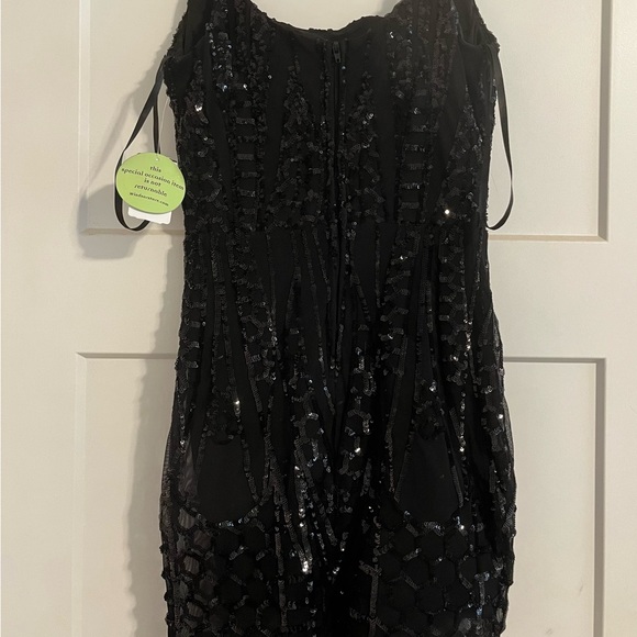 Windsor Dresses Windsor Lissie Formal Sequin Mini Dresssize Poshmark